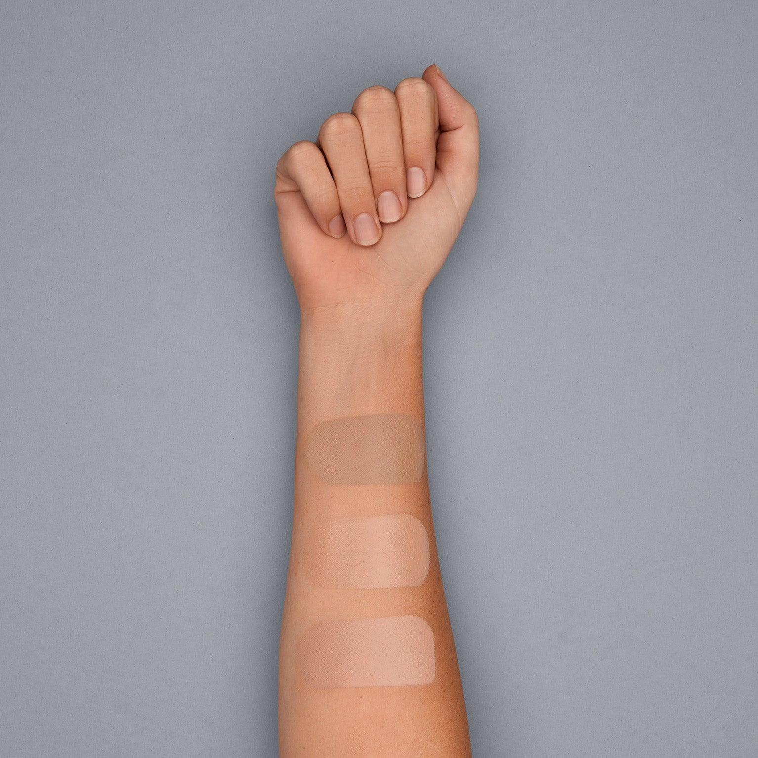 Triclone™ Skin Tech Foundation Discovery Set